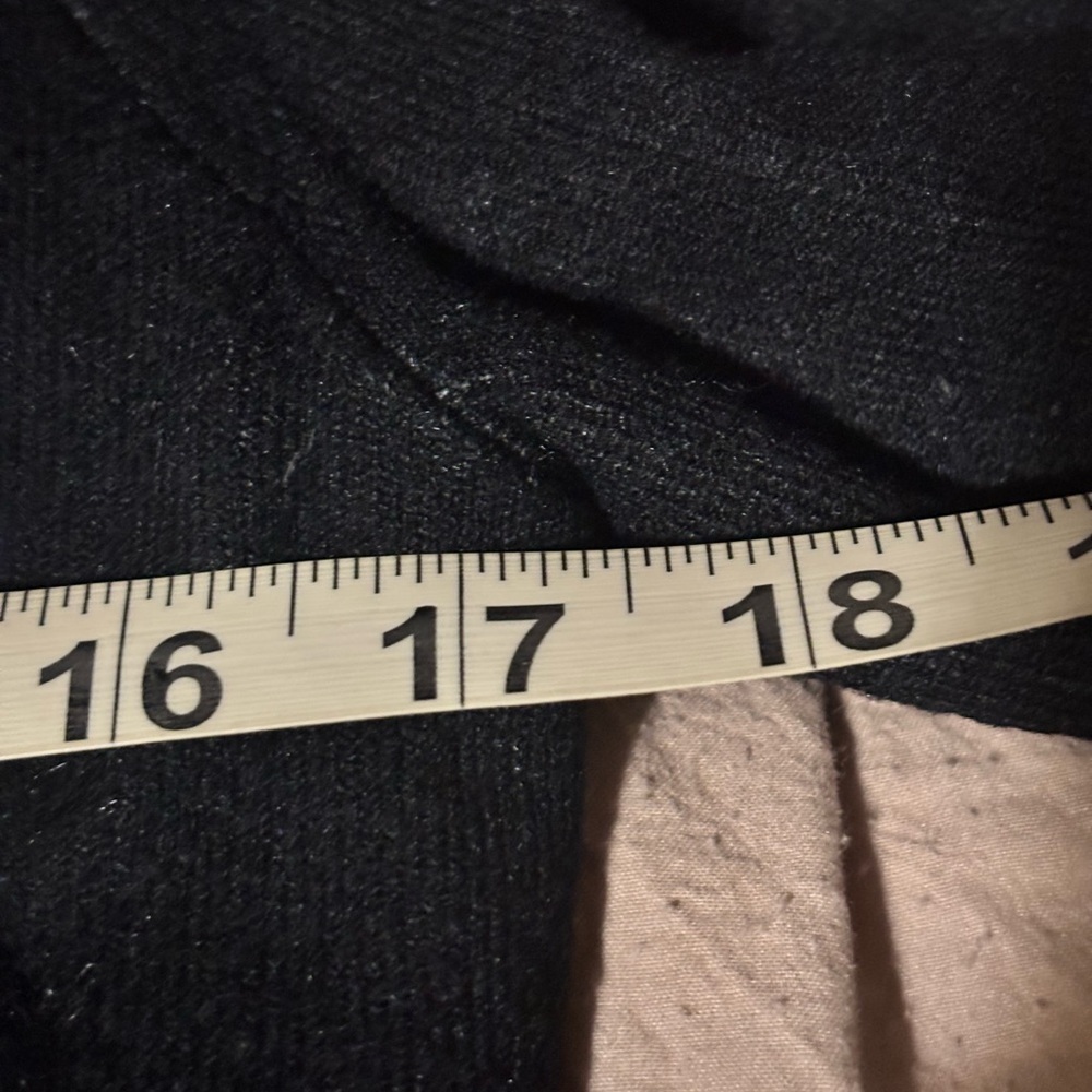 🛍Women's Black and Gray Open Front Sweater rain&rose small
#business casual - Picture 9 of 9